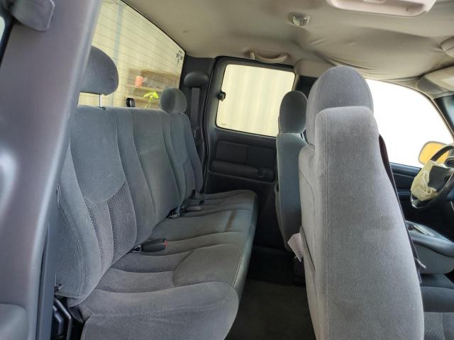 Photo 10 from auction – 2004 CHEVROLET SILVERADO with VIN 2GCEC19T041274406