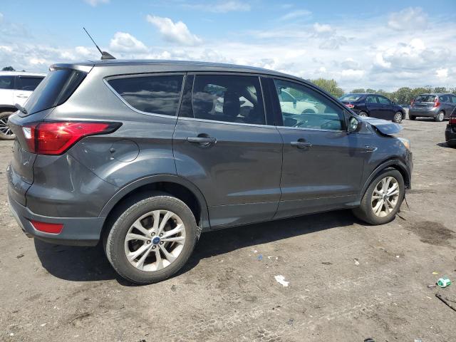 Photo 3 from auction – 2019 FORD ESCAPE SE with VIN 1FMCU0GD9KUB12961