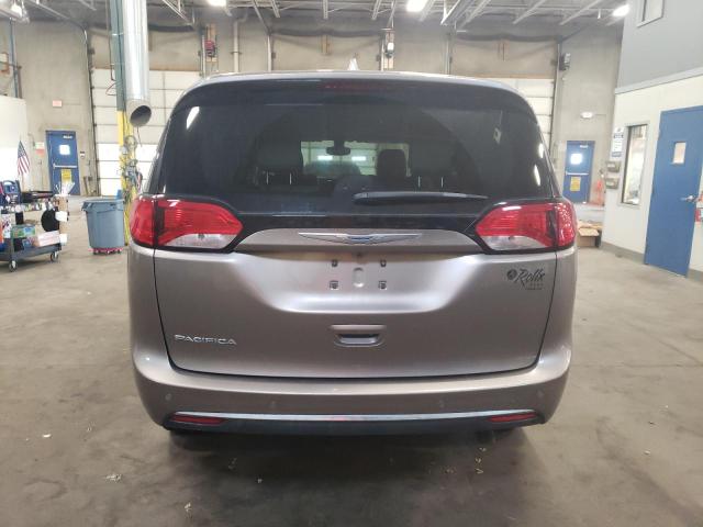 Photo 6 from auction – 2017 CHRYSLER PACIFICA T with VIN 2C4RC1EG9HR804311