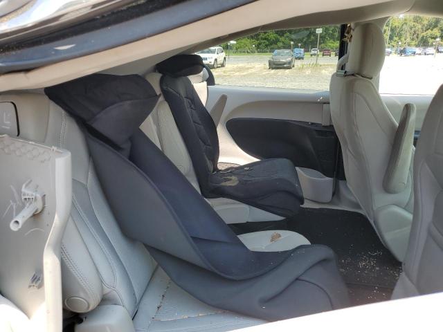 Photo 11 from auction – 2017 CHRYSLER PACIFICA T with VIN 2C4RC1DG8HR513008
