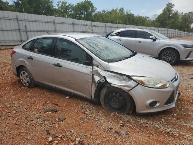 Photo 4 from auction – 2013 FORD FOCUS S with VIN 1FADP3E21DL104614