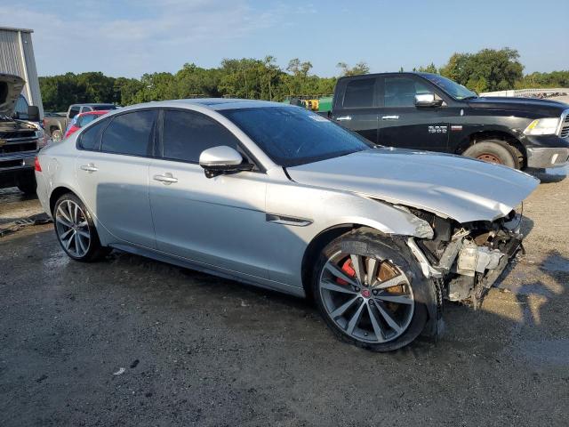 Photo 4 from auction – 2017 JAGUAR XF S with VIN SAJBG4BV2HCY27188