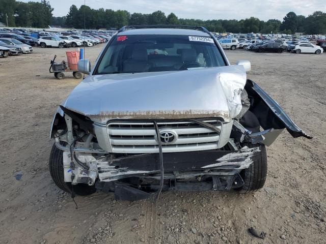 Photo 5 from auction – 2004 TOYOTA HIGHLANDER with VIN JTEGD21A240084684