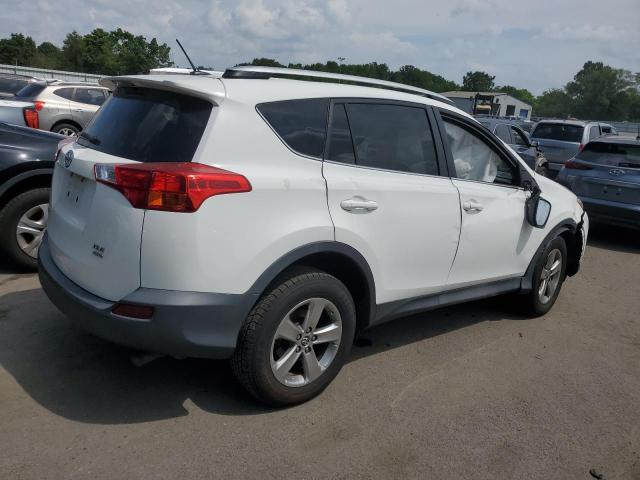 Photo 3 from auction – 2015 TOYOTA RAV4 XLE with VIN 2T3RFREV4FW267693