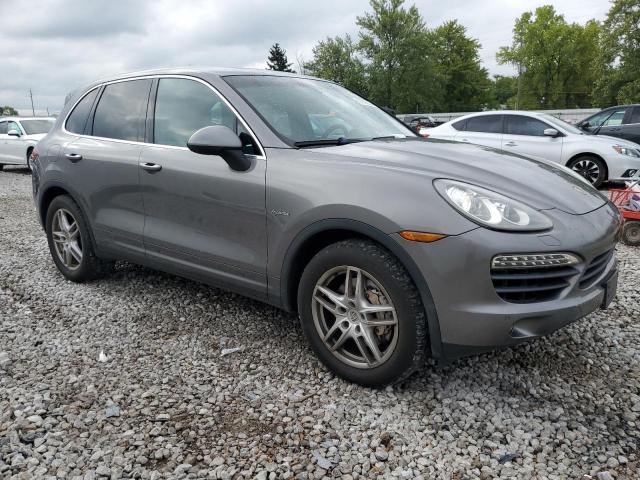 Photo 4 from auction – 2011 PORSCHE CAYENNE S with VIN WP1AE2A28BLA91228