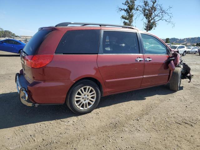 Photo 3 from auction – 2010 TOYOTA SIENNA XLE with VIN 5TDYK4CC3AS341899