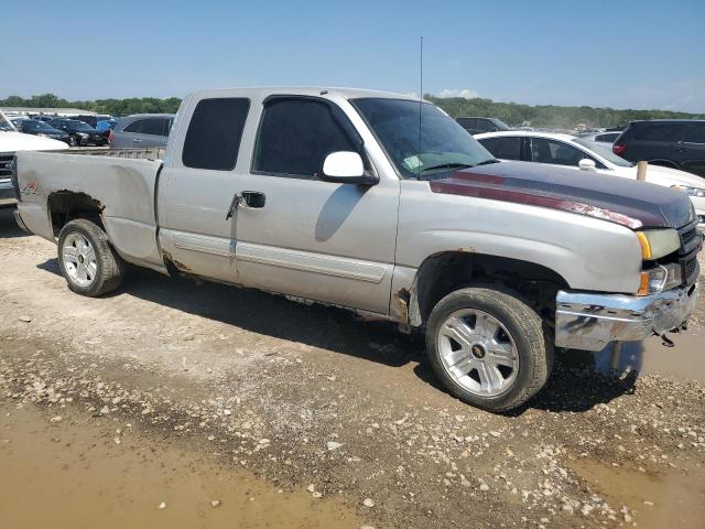 Photo 4 from auction – 2004 CHEVROLET SILVERADO with VIN 2GCEK19T941162044