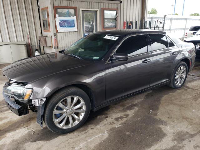 Photo 1 from auction – 2018 CHRYSLER 300 TOURIN with VIN 2C3CCARG2JH282167
