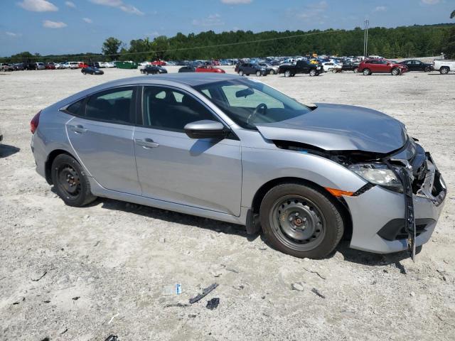 Photo 4 from auction – 2018 HONDA CIVIC LX with VIN 19XFC2F52JE038385