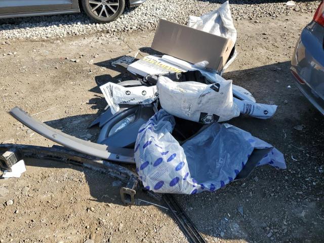 Photo 12 from auction – 2011 HYUNDAI SONATA SE with VIN 5NPEC4AC0BH036855
