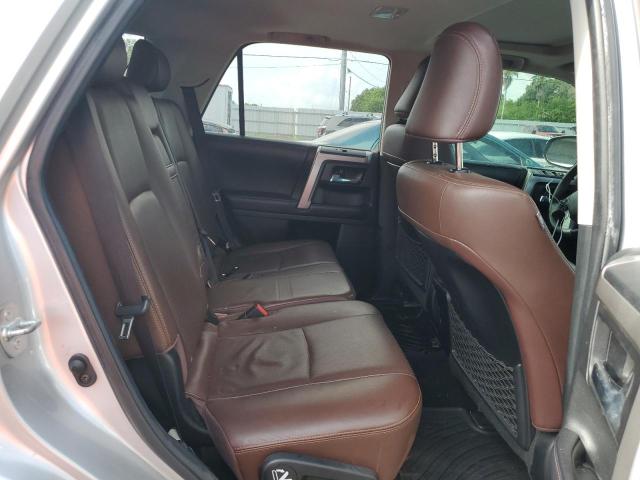 Photo 11 from auction – 2017 TOYOTA 4RUNNER SR with VIN JTEZU5JR2H5161840
