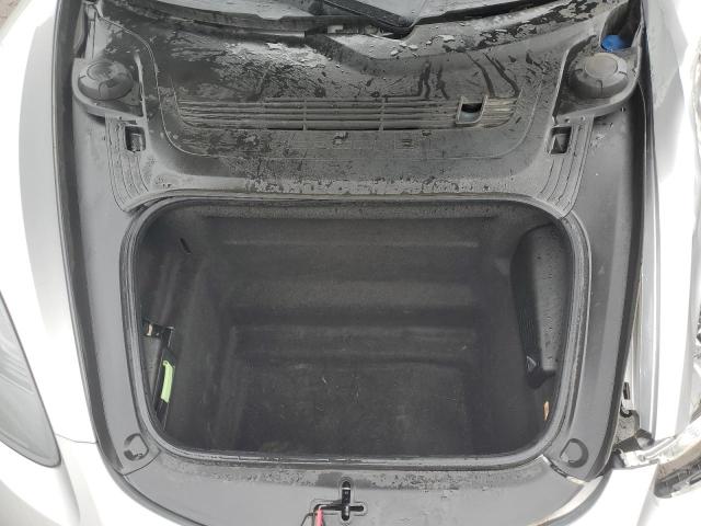 Photo 11 from auction – 2019 PORSCHE BOXSTER S with VIN WP0CB2A86KS228311