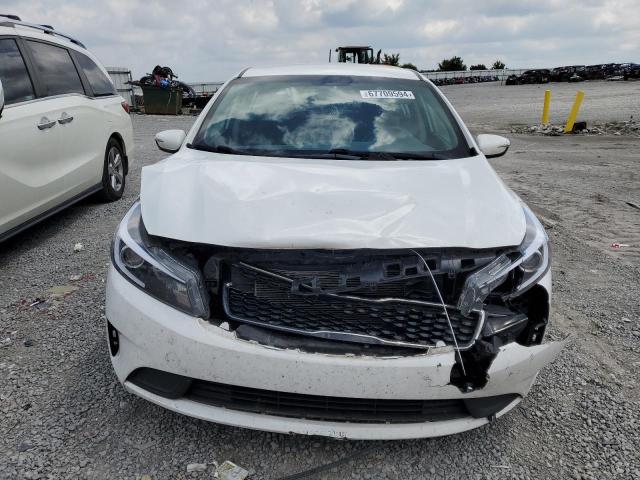 Photo 5 from auction – 2017 KIA FORTE LX with VIN KNAFK5A89H5686993