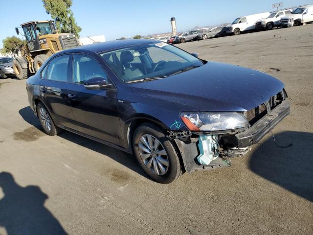 Photo 4 from auction – 2015 VOLKSWAGEN PASSAT S with VIN 1VWAT7A39FC053605