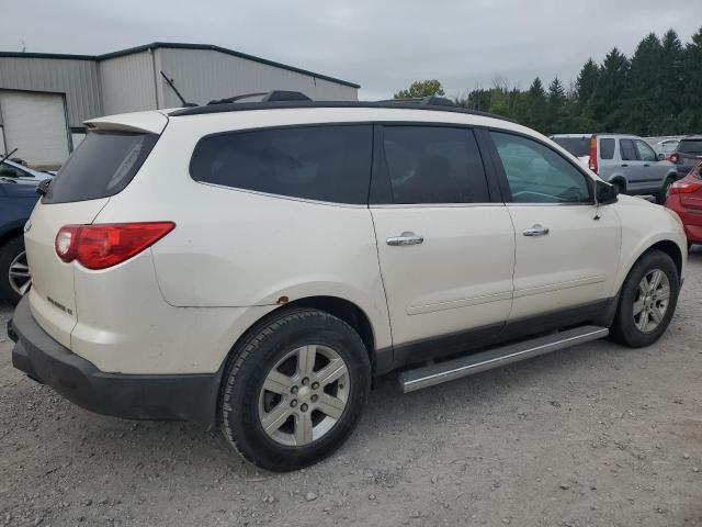 Photo 3 from auction – 2011 CHEVROLET TRAVERSE L with VIN 1GNKRGED4BJ142472