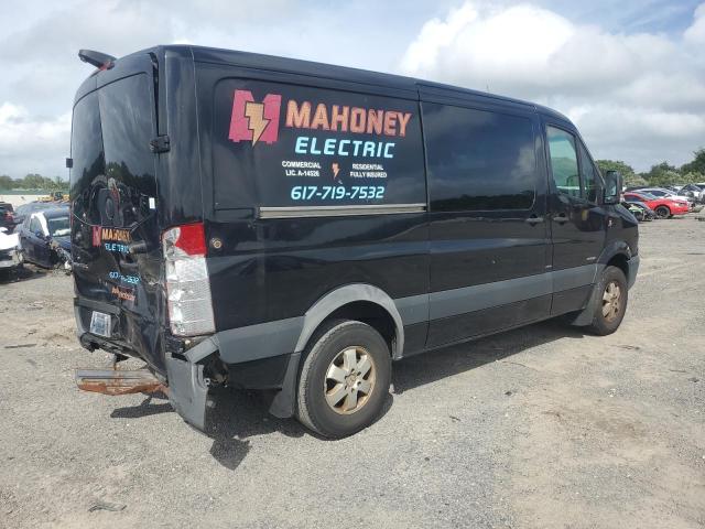 Photo 3 from auction – 2015 MERCEDES-BENZ SPRINTER 2 with VIN WD3PE7DC7F5979549