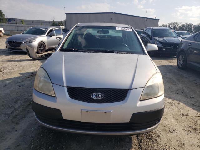 Photo 5 from auction – 2006 KIA RIO with VIN KNADE123666145384