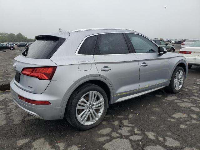 Photo 3 from auction – 2019 AUDI Q5 PREMIUM with VIN WA1BNAFY7K2069475