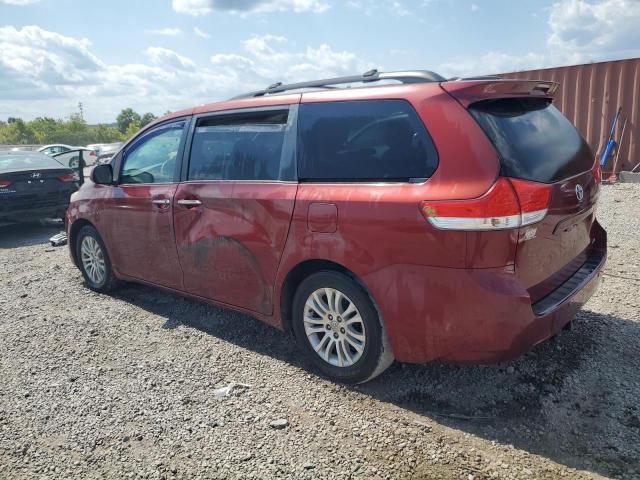 Photo 2 from auction – 2011 TOYOTA SIENNA XLE with VIN 5TDYK3DC1BS107934