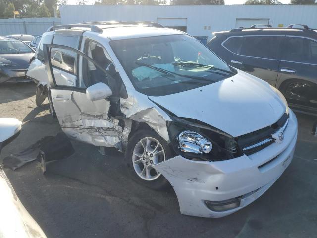 Photo 4 from auction – 2004 TOYOTA SIENNA XLE with VIN 5TDZA22C04S210320