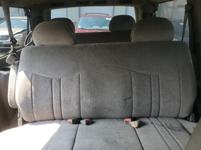 Photo 10 from auction – 2000 CHEVROLET ASTRO with VIN 1GNDM19W0YB196113