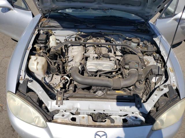 Photo 11 from auction – 2004 MAZDA MX-5 MIATA with VIN JM1NB353540402042