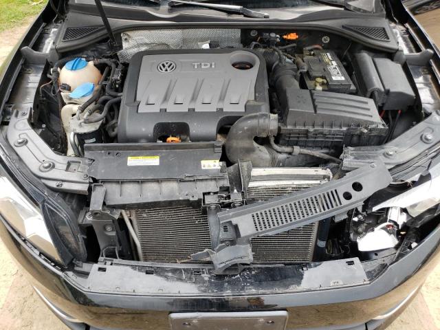 Photo 11 from auction – 2014 VOLKSWAGEN PASSAT SE with VIN 1VWBN7A32EC002671