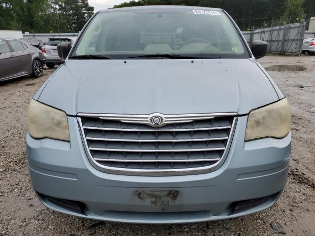 Photo 5 from auction – 2010 CHRYSLER TOWN & COU with VIN 2A4RR2D12AR436927