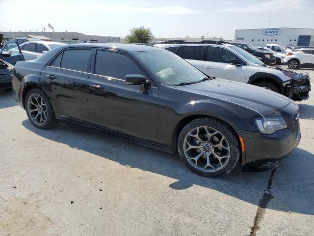 Photo 4 from auction – 2015 CHRYSLER 300 S with VIN 2C3CCAGG0FH887475