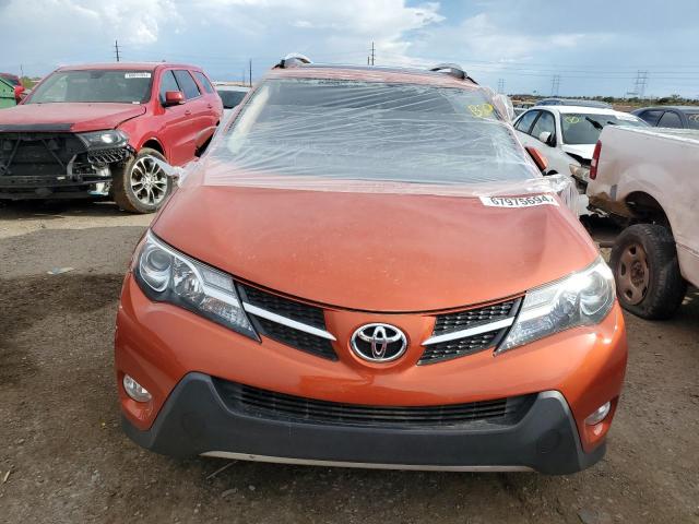 Photo 5 from auction – 2015 TOYOTA RAV4 XLE with VIN JTMRFREV2FD125355