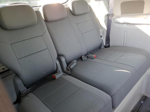 Photo 11 from auction – 2010 DODGE GRAND CARA with VIN 2D4RN4DE7AR215567