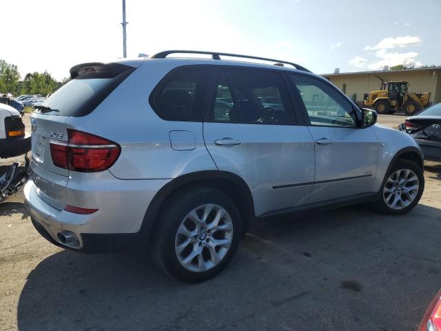 Photo 3 from auction – 2011 BMW X5 XDRIVE3 with VIN 5UXZV4C57BL413461