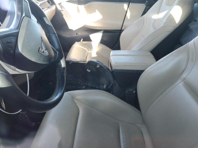 Photo 7 from auction – 2015 TESLA MODEL S 70 with VIN 5YJSA1S27FF094270
