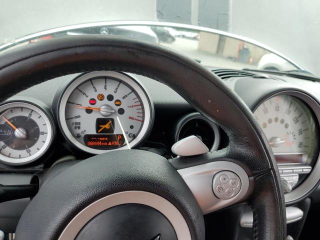 Photo 9 from auction – 2009 MINI COOPER S with VIN WMWMS335X9TG89643