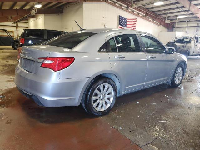Photo 3 from auction – 2013 CHRYSLER 200 TOURIN with VIN 1C3CCBBB6DN510431