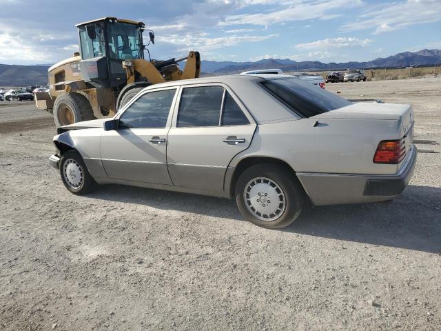 Photo 2 from auction – 1993 MERCEDES-BENZ 300 E with VIN WDBEA32E2PB985394