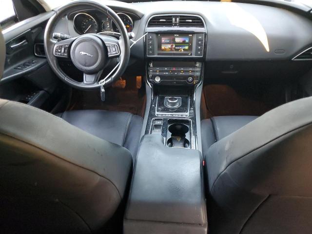 Photo 8 from auction – 2018 JAGUAR XE PREMIUM with VIN SAJAD4FX2JCP28201