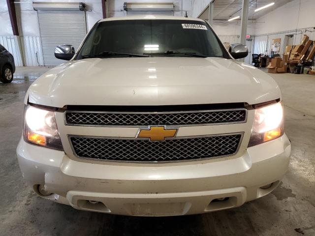 Photo 5 from auction – 2011 CHEVROLET SUBURBAN K with VIN 1GNSKKE39BR185558