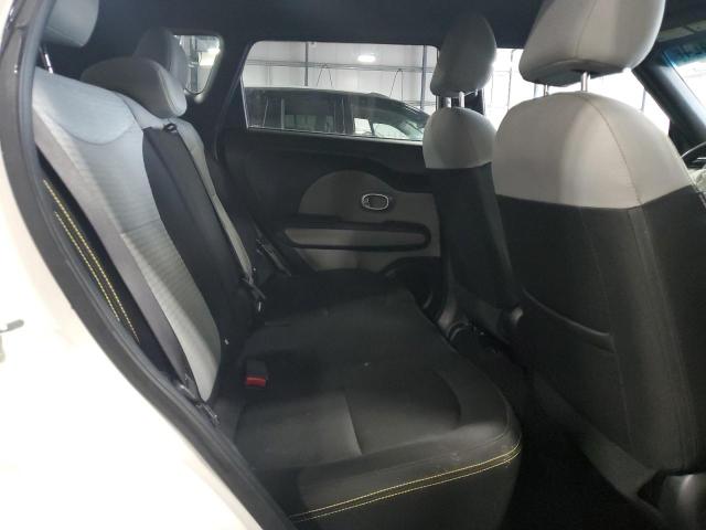 Photo 11 from auction – 2016 KIA SOUL + with VIN KNDJP3A54G7400852