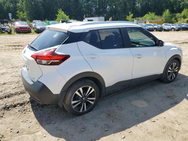 Фото 3 с аукциона – 2019 NISSAN KICKS S с VIN 3N1CP5CU3KL471475