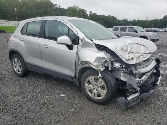 Photo 4 from auction – 2017 CHEVROLET TRAX LS with VIN KL7CJKSB2HB105124