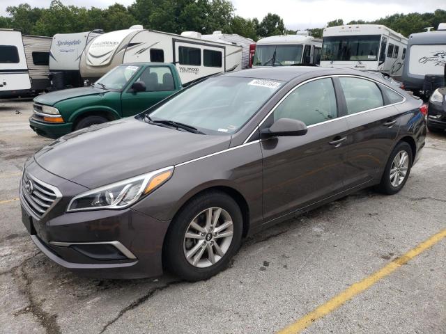 HYUNDAI SONATA SE 2017 with VIN 5NPE24AF5HH501863 - Photo from auction