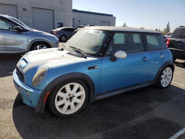 MINI COOPER S 2004 with VIN WMWRE334X4TD84365 - Photo from auction