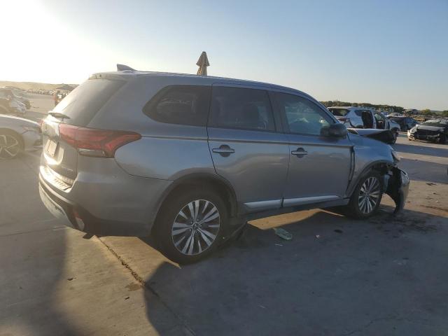 Photo 3 from auction – 2019 MITSUBISHI OUTLANDER with VIN JA4AD2A31KZ016763