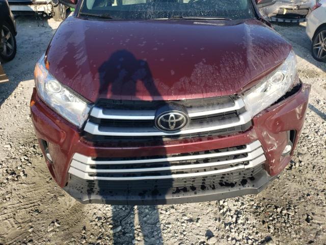 Photo 11 from auction – 2017 TOYOTA HIGHLANDER with VIN 5TDKZRFH1HS197043