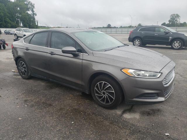 Photo 4 from auction – 2014 FORD FUSION S with VIN 1FA6P0G72E5372271