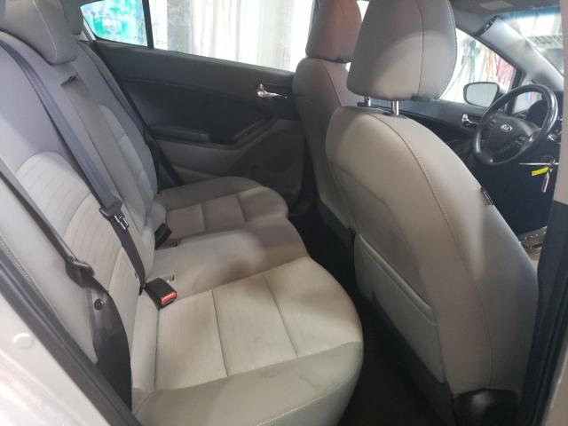 Photo 10 from auction – 2015 KIA FORTE EX with VIN KNAFX4A86F5269629