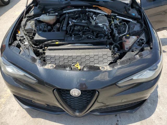 Photo 11 from auction – 2017 ALFA ROMEO GIULIA TI with VIN ZARFAECN5H7533868