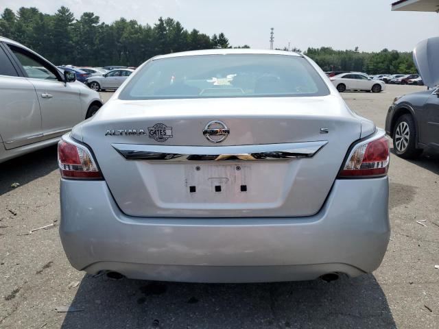 Photo 6 from auction – 2015 NISSAN ALTIMA 2.5 with VIN 1N4AL3AP2FN327123