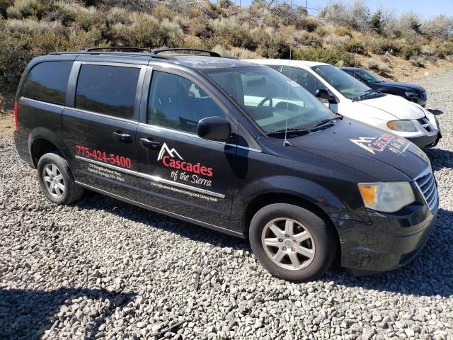 Photo 4 from auction – 2010 CHRYSLER TOWN & COU with VIN 2A4RR5D17AR427481